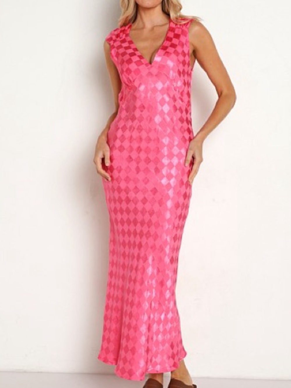Jen's Pirate Booty Pink Diamond-Print V-Neck Maxi Dress